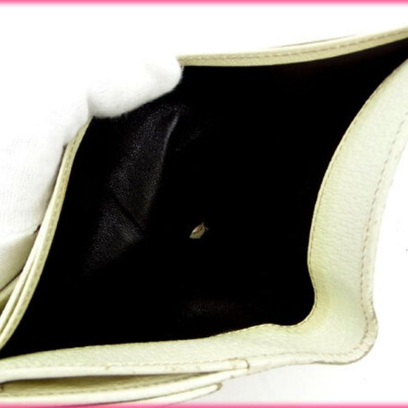 Authentic Gucci Wallet Purse Folding wallet GG White Pink Woman  Used